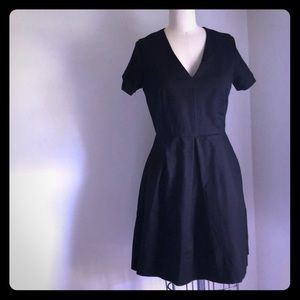 Black short sleeve dress